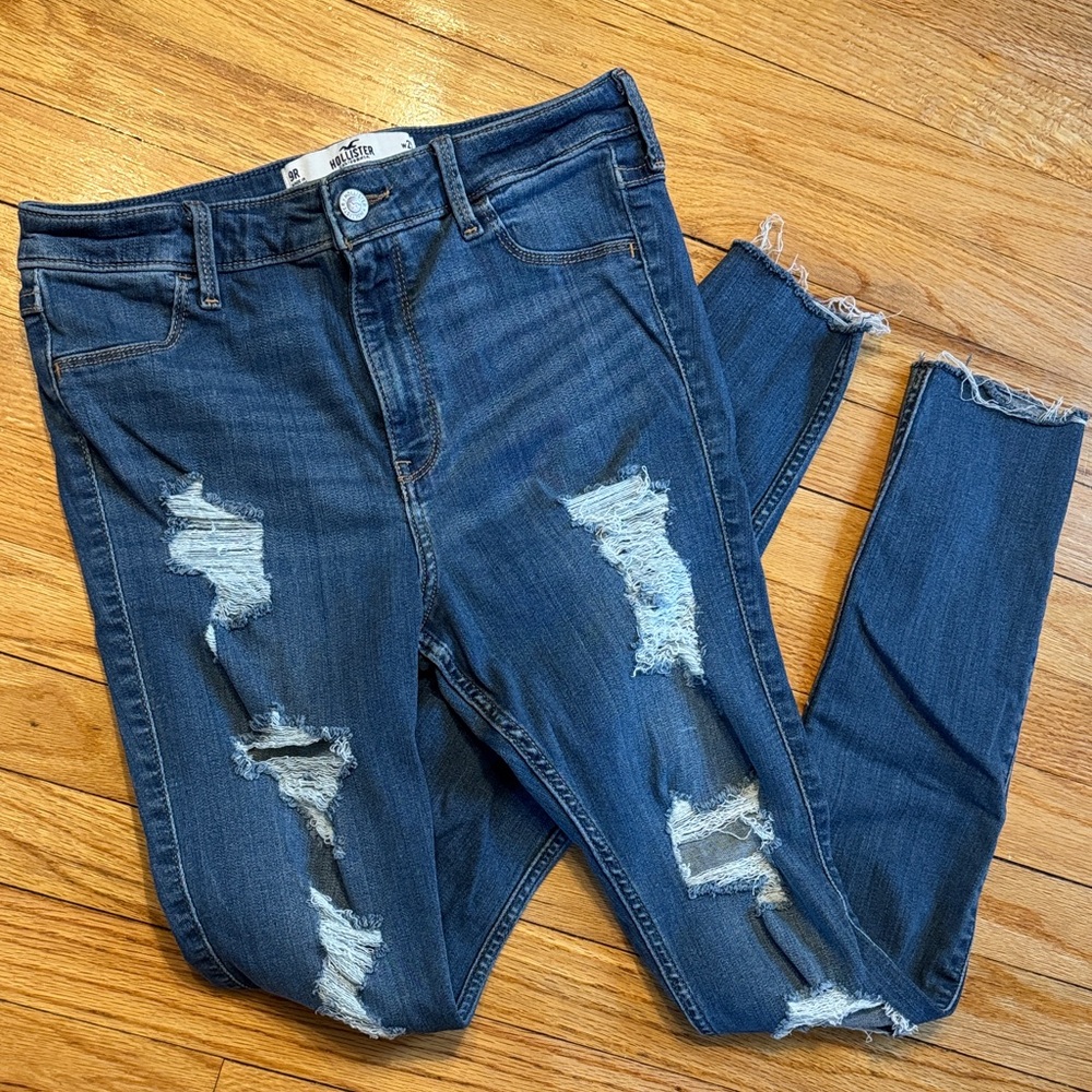 Hollister Distressed Blue Jeggings 9R